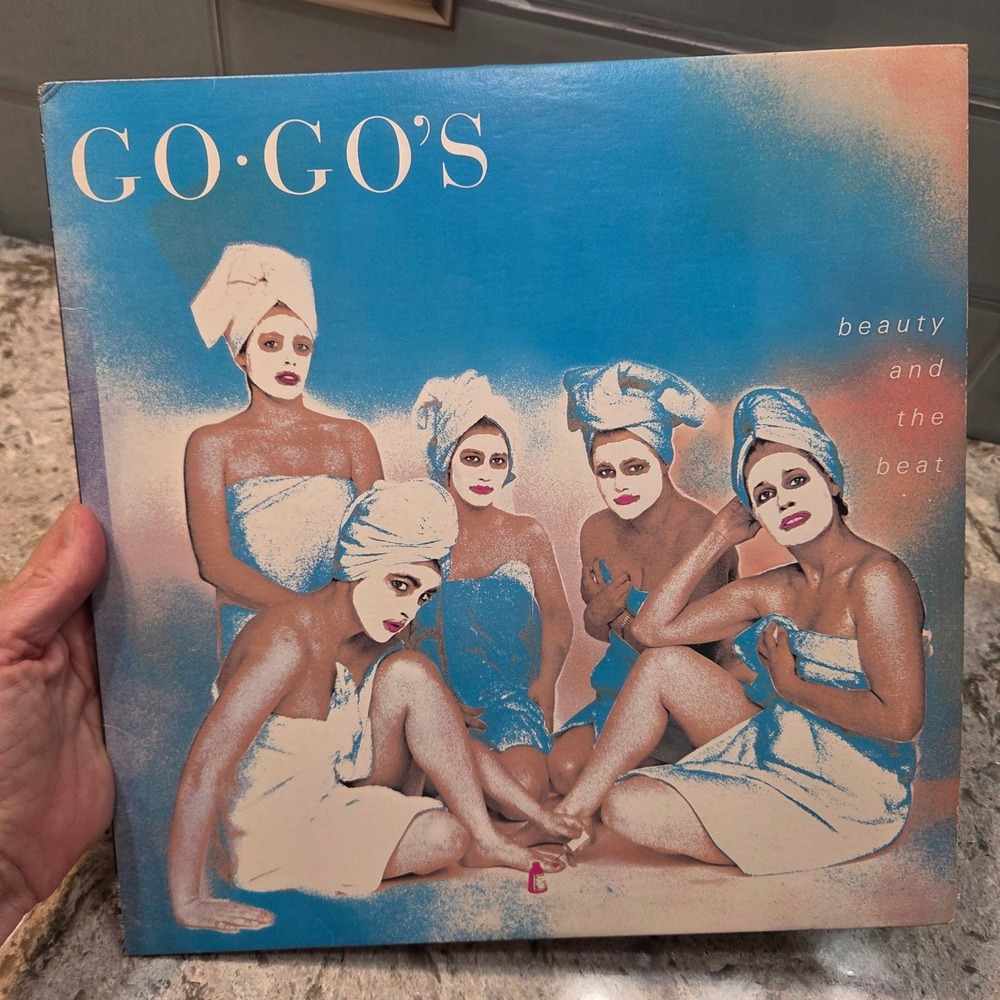 VINTAGE Go-Go's Beauty and the Beat Vinyl LP 1981 IRS SP-70021 New Wave Pop Rock